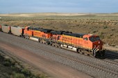 BNSF ES44AC 6038 (12.09.2013, b. Bill, WY)