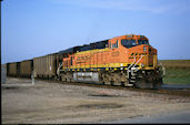 BNSF ES44AC 6228 (18.09.2010, Rushville, MO)