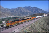 BNSF ES44DC 7257:2 (29.06.2010, Cajon MP62, CA)