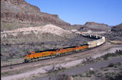 BNSF ES44DC 7370 (19.03.2010, Kingman, AZ)