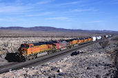 BNSF ES44DC 7692 (29.11.2008, Ash Hill, CA)