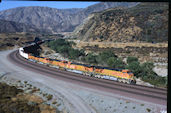 BNSF ES44DC 7718 (23.07.2010, Cajon Pass MP65, CA)