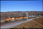 BNSF ES44DC 7781 (24.10.2009, Cajon Pass MP57, CA)