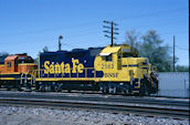 BNSF GP35u 2562 (26.04.2003, Victorville, CA)