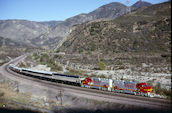 BNSF GP60M  126 (23.11.1996, Cajon 66, CA, (mit BN Passenger Train))