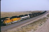 BNSF SD70MAC 8893 (30.07.2002, Logan, WY)