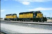 CNW SD40-2 6847 (18.05.1997, Yermo, CA)