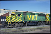 MKT GP39-2  370 (11.06.1988, Parsons, KS)