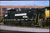 NS SW1500 2210 (03.06.2011, Altoona, PA)