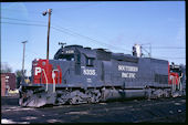SP SD40T-2 8335 (27.04.1982, E St. Louis, IL)