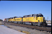 UP GP38-2  537:2 (12.11.2008, Ft. Worth, TX)