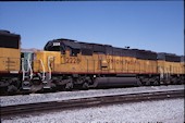 UP SD60 2228:2 (01.10.2005, Yermo, CA)